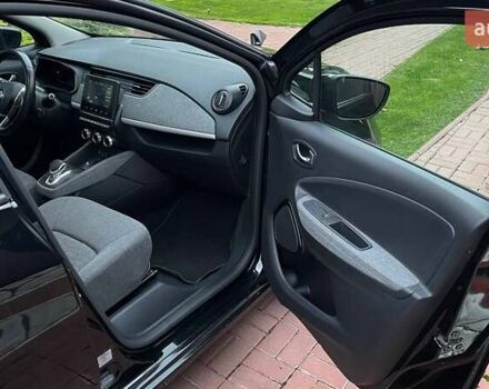 Чорний Рено Зое, об'ємом двигуна 0 л та пробігом 93 тис. км за 12900 $, фото 14 на Automoto.ua