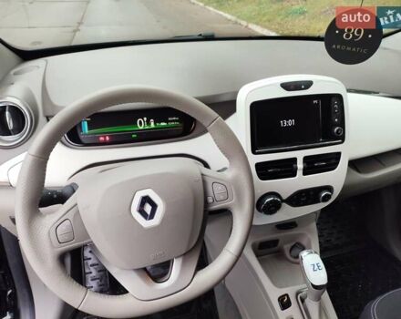 Чорний Рено Зое, об'ємом двигуна 0 л та пробігом 26 тис. км за 9800 $, фото 18 на Automoto.ua