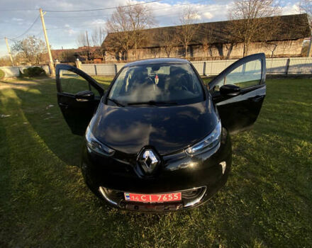 Черный Рено Зое, объемом двигателя 0 л и пробегом 49 тыс. км за 10900 $, фото 2 на Automoto.ua
