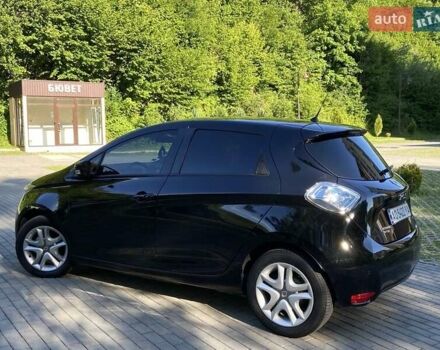 Черный Рено Зое, объемом двигателя 0 л и пробегом 25 тыс. км за 9999 $, фото 4 на Automoto.ua