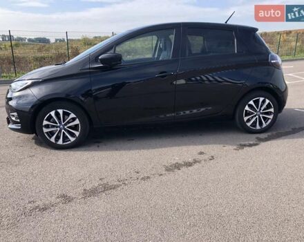 Черный Рено Зое, объемом двигателя 0 л и пробегом 70 тыс. км за 13300 $, фото 3 на Automoto.ua
