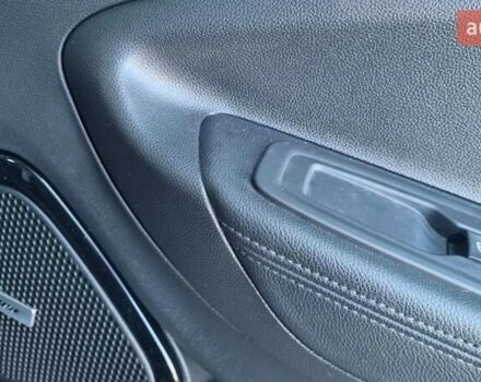 Чорний Рено Зое, об'ємом двигуна 0 л та пробігом 126 тис. км за 13500 $, фото 23 на Automoto.ua