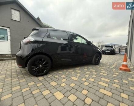 Чорний Рено Зое, об'ємом двигуна 0 л та пробігом 30 тис. км за 13900 $, фото 5 на Automoto.ua