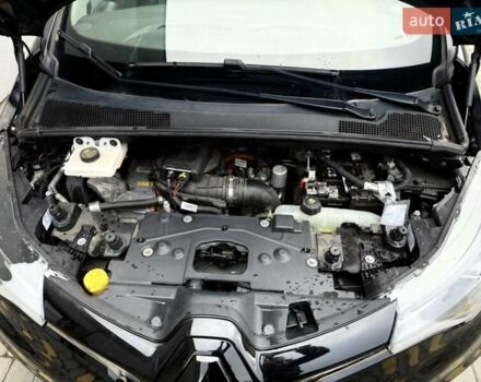 Чорний Рено Зое, об'ємом двигуна 0 л та пробігом 30 тис. км за 13900 $, фото 36 на Automoto.ua