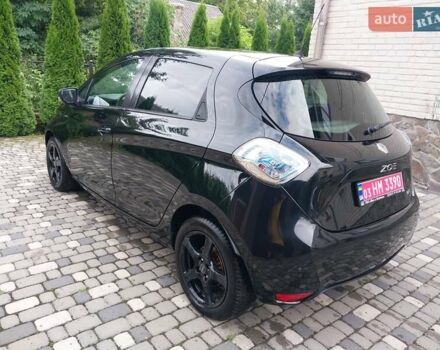 Черный Рено Зое, объемом двигателя 0 л и пробегом 37 тыс. км за 9999 $, фото 8 на Automoto.ua