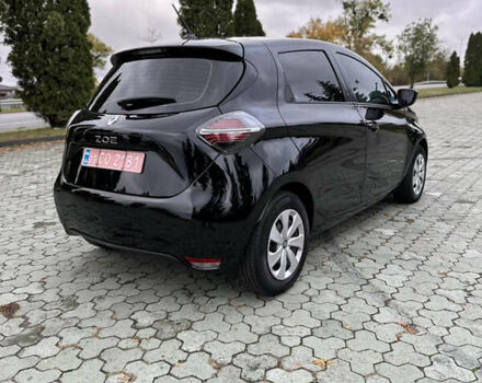 Черный Рено Зое, объемом двигателя 0 л и пробегом 30 тыс. км за 16000 $, фото 7 на Automoto.ua