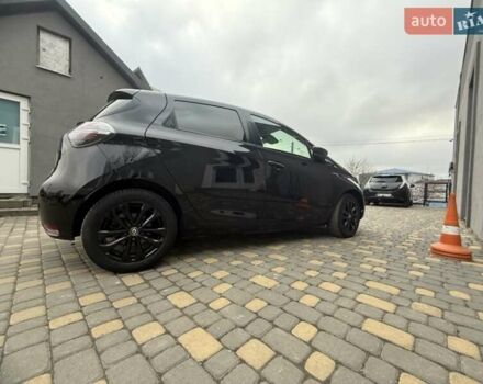 Чорний Рено Зое, об'ємом двигуна 0 л та пробігом 30 тис. км за 13900 $, фото 6 на Automoto.ua