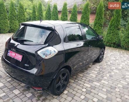 Черный Рено Зое, объемом двигателя 0 л и пробегом 37 тыс. км за 9999 $, фото 2 на Automoto.ua