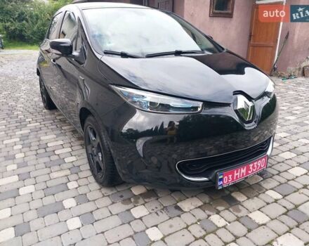 Черный Рено Зое, объемом двигателя 0 л и пробегом 37 тыс. км за 9999 $, фото 18 на Automoto.ua
