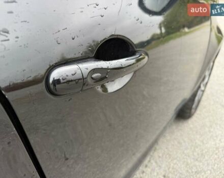 Чорний Рено Зое, об'ємом двигуна 0 л та пробігом 50 тис. км за 10199 $, фото 2 на Automoto.ua