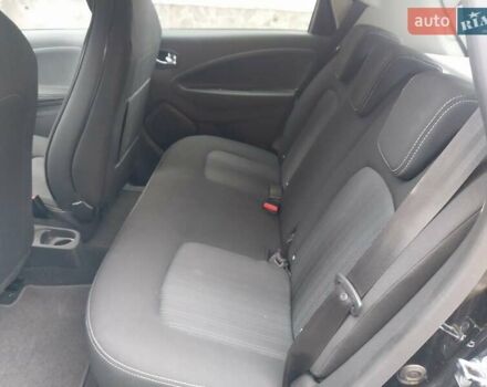 Черный Рено Зое, объемом двигателя 0 л и пробегом 37 тыс. км за 9999 $, фото 35 на Automoto.ua