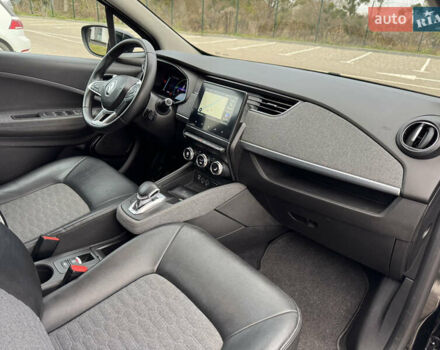 Черный Рено Зое, объемом двигателя 0 л и пробегом 125 тыс. км за 11999 $, фото 73 на Automoto.ua