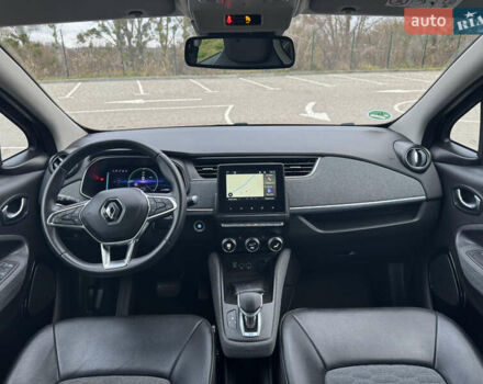 Черный Рено Зое, объемом двигателя 0 л и пробегом 125 тыс. км за 11999 $, фото 39 на Automoto.ua