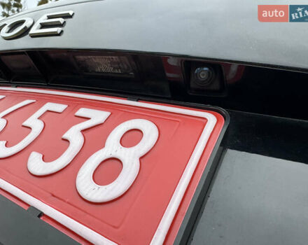 Черный Рено Зое, объемом двигателя 0 л и пробегом 125 тыс. км за 11999 $, фото 86 на Automoto.ua