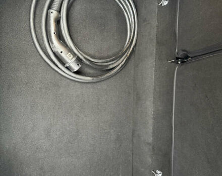 Черный Рено Зое, объемом двигателя 0 л и пробегом 125 тыс. км за 11999 $, фото 84 на Automoto.ua