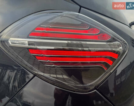 Черный Рено Зое, объемом двигателя 0 л и пробегом 125 тыс. км за 11999 $, фото 17 на Automoto.ua