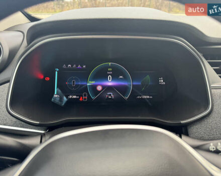 Черный Рено Зое, объемом двигателя 0 л и пробегом 125 тыс. км за 11999 $, фото 49 на Automoto.ua