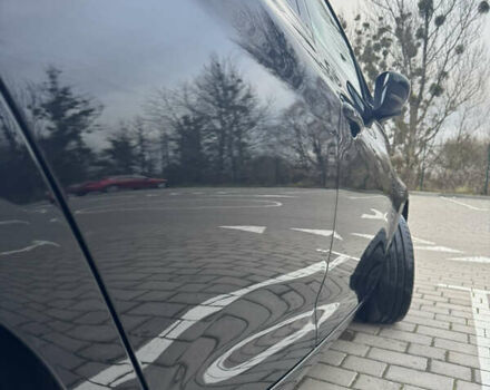 Черный Рено Зое, объемом двигателя 0 л и пробегом 125 тыс. км за 11999 $, фото 22 на Automoto.ua