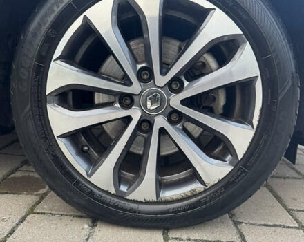 Черный Рено Зое, объемом двигателя 0 л и пробегом 125 тыс. км за 11999 $, фото 29 на Automoto.ua