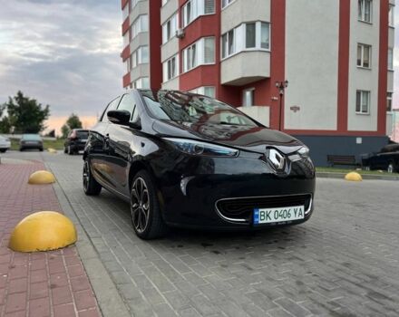Чорний Рено Зое, об'ємом двигуна 0 л та пробігом 141 тис. км за 9000 $, фото 1 на Automoto.ua