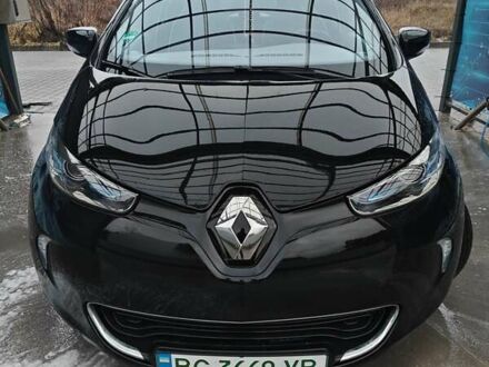 Черный Рено Зое, объемом двигателя 0 л и пробегом 86 тыс. км за 7100 $, фото 1 на Automoto.ua