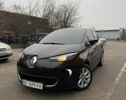 Черный Рено Зое, объемом двигателя 0 л и пробегом 105 тыс. км за 6750 $, фото 1 на Automoto.ua