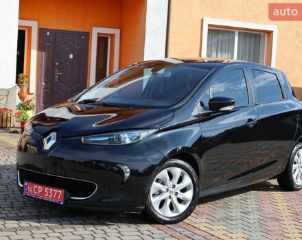 Черный Рено Зое, объемом двигателя 0 л и пробегом 159 тыс. км за 7250 $, фото 1 на Automoto.ua