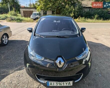 Черный Рено Зое, объемом двигателя 0 л и пробегом 135 тыс. км за 6900 $, фото 1 на Automoto.ua