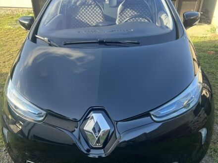 Черный Рено Зое, объемом двигателя 0 л и пробегом 88 тыс. км за 6900 $, фото 1 на Automoto.ua