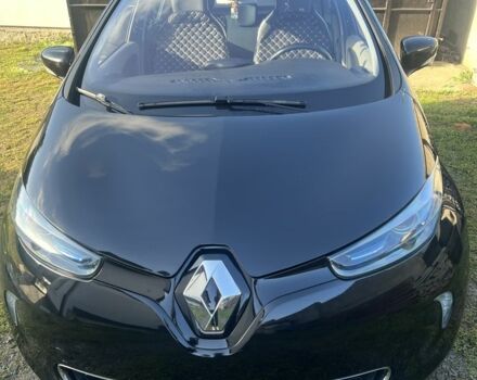 Черный Рено Зое, объемом двигателя 0 л и пробегом 88 тыс. км за 6900 $, фото 1 на Automoto.ua
