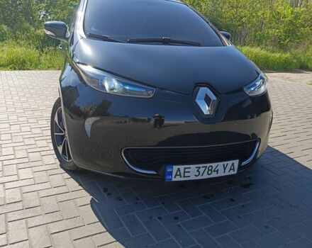 Черный Рено Зое, объемом двигателя 0 л и пробегом 113 тыс. км за 7400 $, фото 1 на Automoto.ua