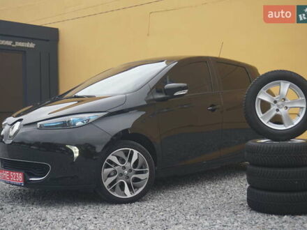 Черный Рено Зое, объемом двигателя 0 л и пробегом 102 тыс. км за 7100 $, фото 1 на Automoto.ua