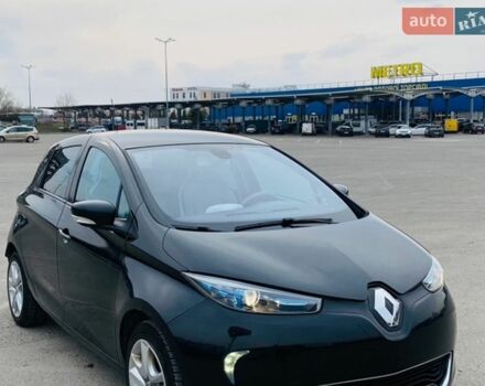 Черный Рено Зое, объемом двигателя 0 л и пробегом 86 тыс. км за 7200 $, фото 1 на Automoto.ua