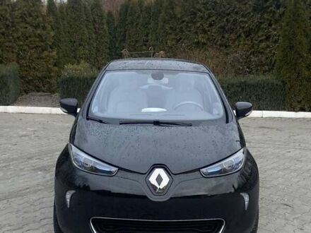 Черный Рено Зое, объемом двигателя 0 л и пробегом 147 тыс. км за 7777 $, фото 1 на Automoto.ua