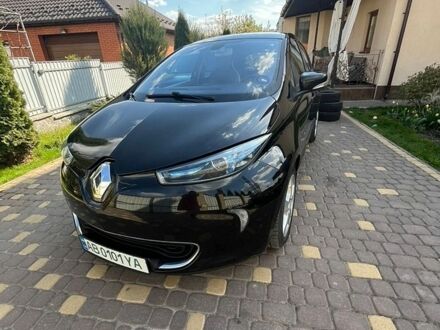 Черный Рено Зое, объемом двигателя 0 л и пробегом 162 тыс. км за 6500 $, фото 1 на Automoto.ua