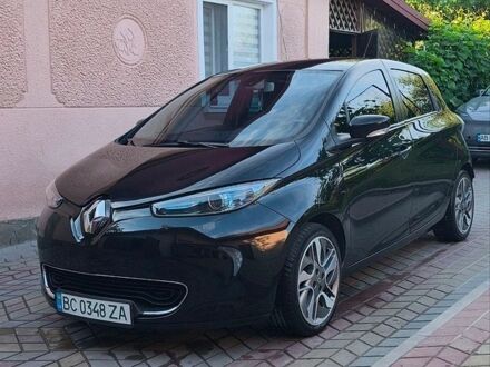 Черный Рено Зое, объемом двигателя 0 л и пробегом 146 тыс. км за 7200 $, фото 1 на Automoto.ua
