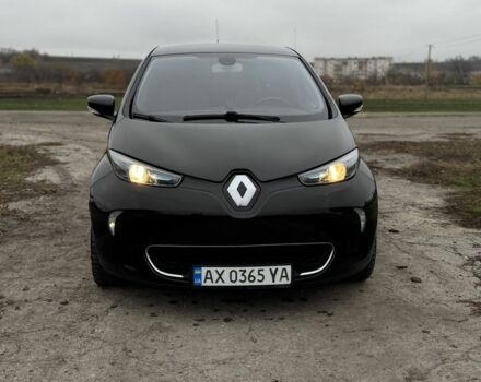 Черный Рено Зое, объемом двигателя 0 л и пробегом 140 тыс. км за 7700 $, фото 1 на Automoto.ua