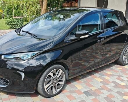 Черный Рено Зое, объемом двигателя 0 л и пробегом 78 тыс. км за 7800 $, фото 1 на Automoto.ua