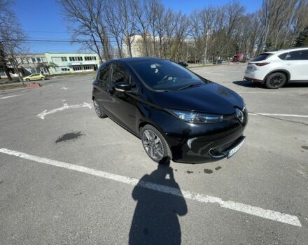 Чорний Рено Зое, об'ємом двигуна 0 л та пробігом 96 тис. км за 7250 $, фото 1 на Automoto.ua