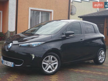 Черный Рено Зое, объемом двигателя 0 л и пробегом 45 тыс. км за 7555 $, фото 1 на Automoto.ua