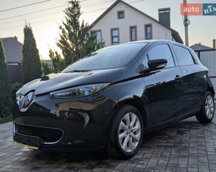 Черный Рено Зое, объемом двигателя 0 л и пробегом 57 тыс. км за 7700 $, фото 1 на Automoto.ua