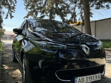 Черный Рено Зое, объемом двигателя 0 л и пробегом 85 тыс. км за 9700 $, фото 1 на Automoto.ua