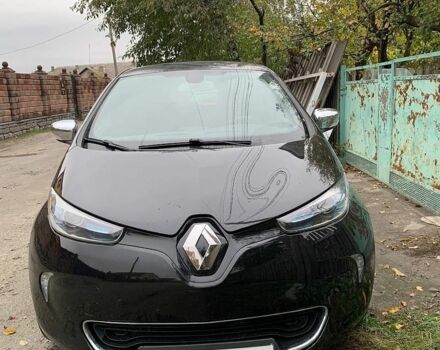 Черный Рено Зое, объемом двигателя 0 л и пробегом 170 тыс. км за 7000 $, фото 1 на Automoto.ua