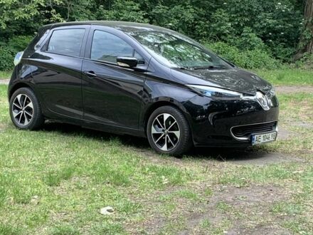 Чорний Рено Зое, об'ємом двигуна 0 л та пробігом 117 тис. км за 307 $, фото 1 на Automoto.ua