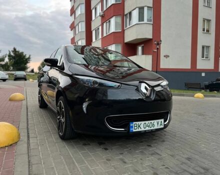 Чорний Рено Зое, об'ємом двигуна 0 л та пробігом 141 тис. км за 9000 $, фото 1 на Automoto.ua