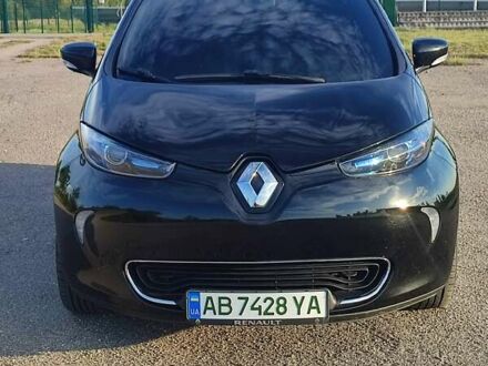Черный Рено Зое, объемом двигателя 0 л и пробегом 125 тыс. км за 9250 $, фото 1 на Automoto.ua