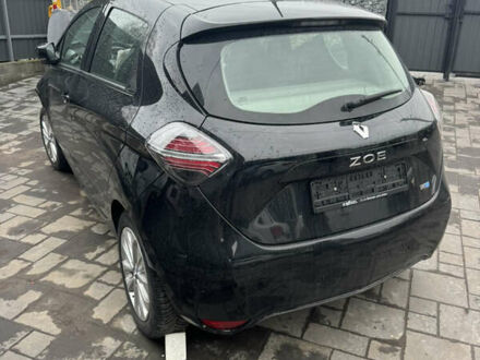 Черный Рено Зое, объемом двигателя 0 л и пробегом 45 тыс. км за 6100 $, фото 1 на Automoto.ua
