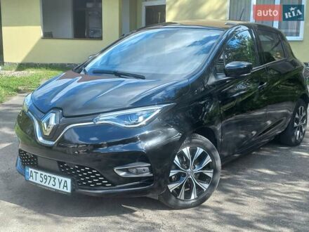 Черный Рено Зое, объемом двигателя 0 л и пробегом 35 тыс. км за 13500 $, фото 1 на Automoto.ua