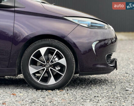 Фіолетовий Рено Зое, об'ємом двигуна 0 л та пробігом 79 тис. км за 10699 $, фото 11 на Automoto.ua