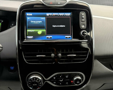 Фіолетовий Рено Зое, об'ємом двигуна 0 л та пробігом 79 тис. км за 10699 $, фото 28 на Automoto.ua